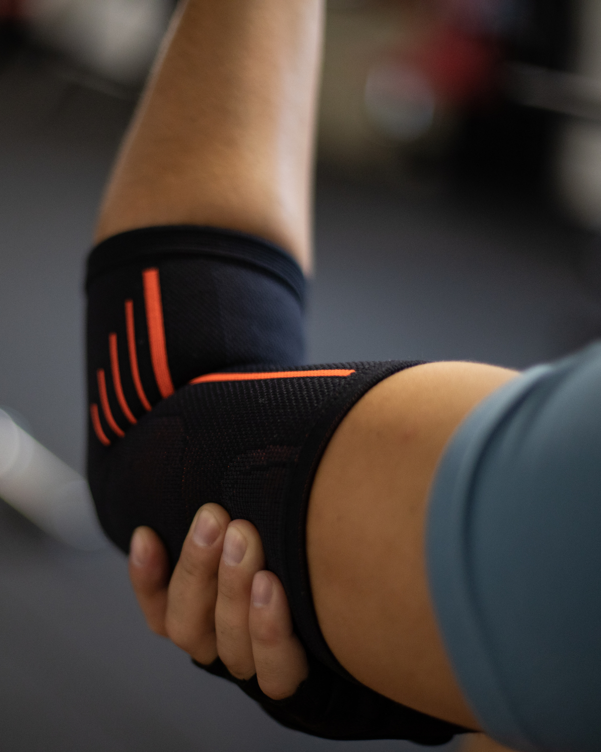 Medical support brace fitting